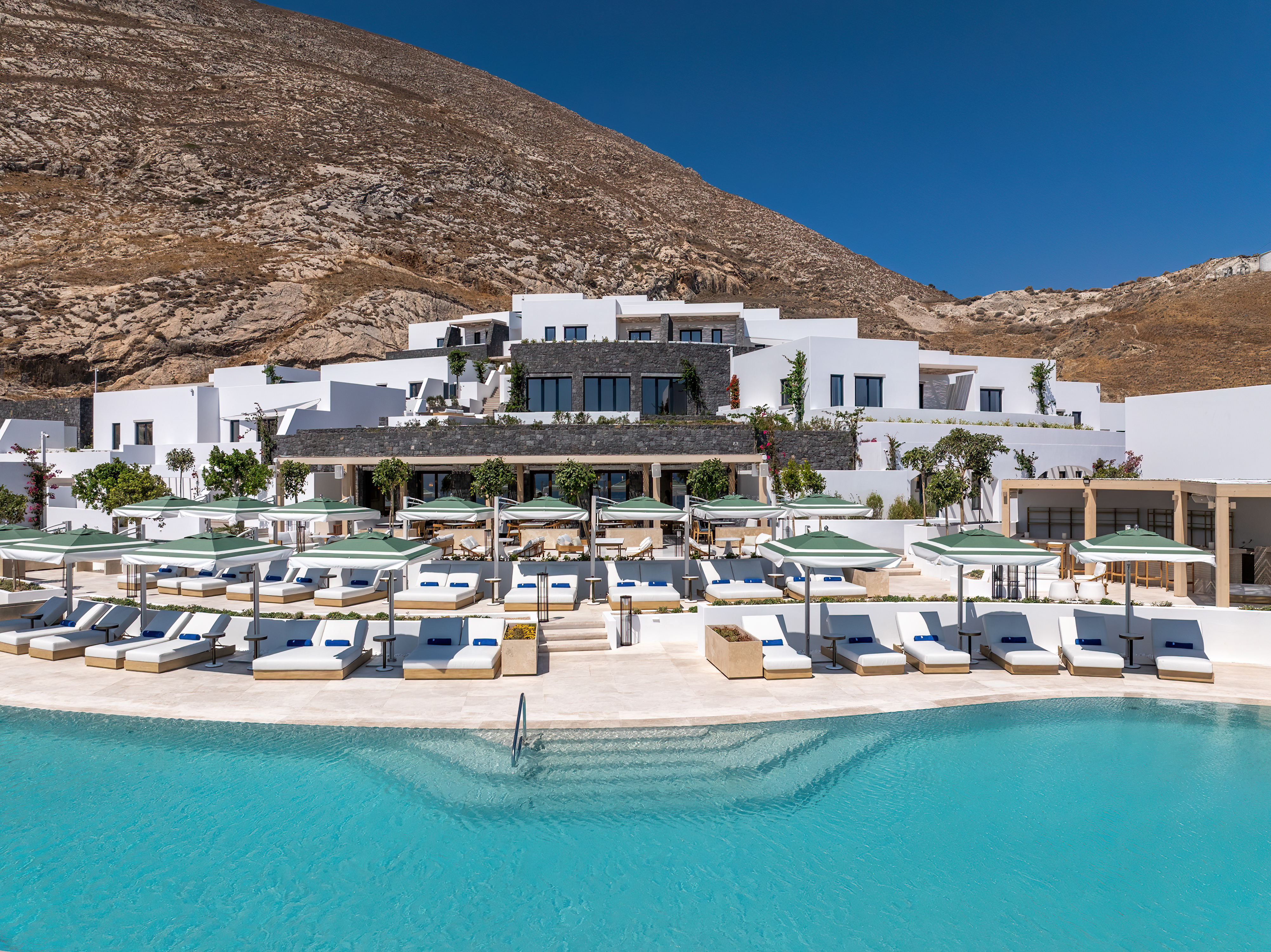 Santorini Sandblu - aerial apnea view