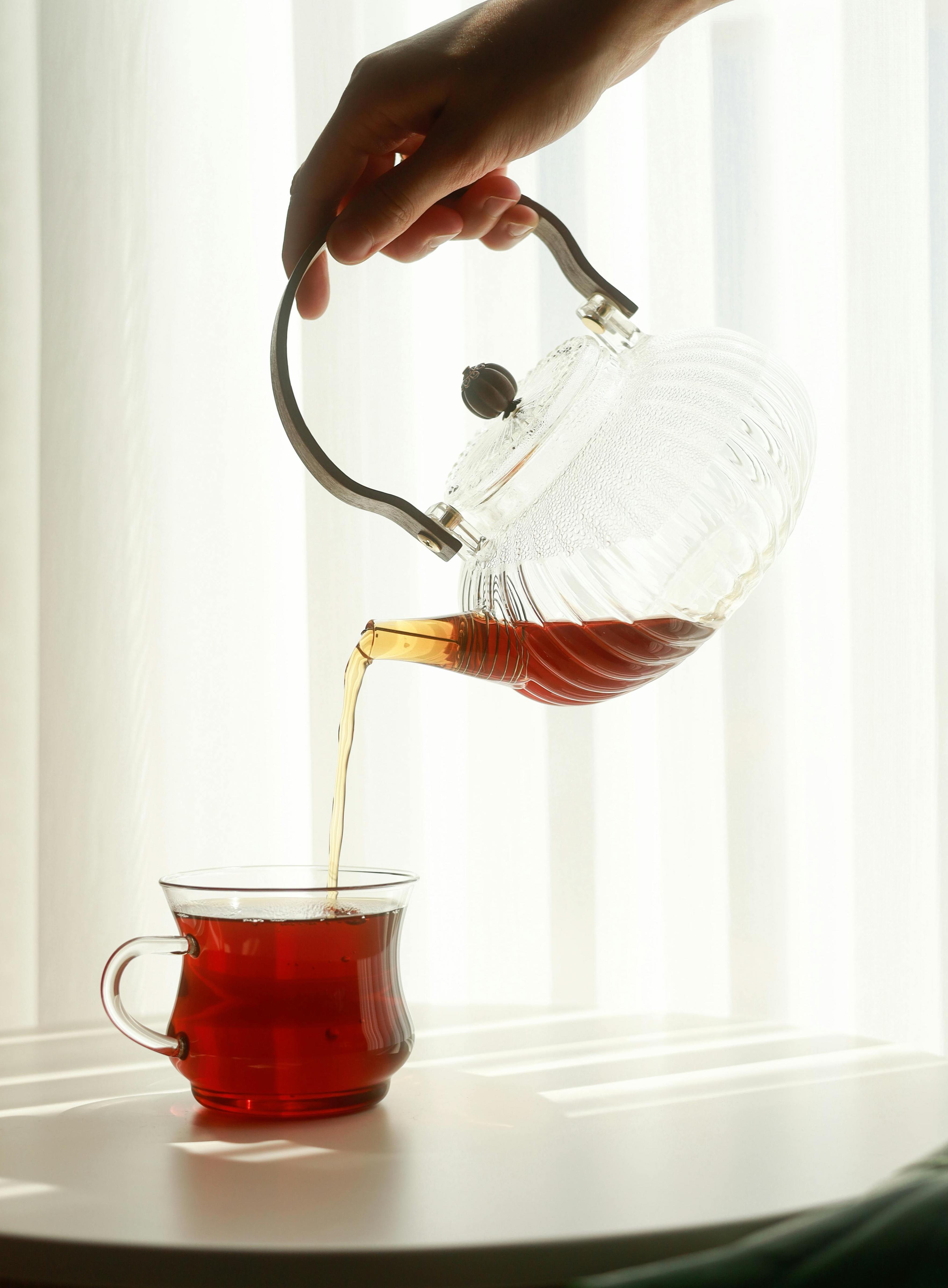 Luxury Wellness Trends 2025 - tea sommelier